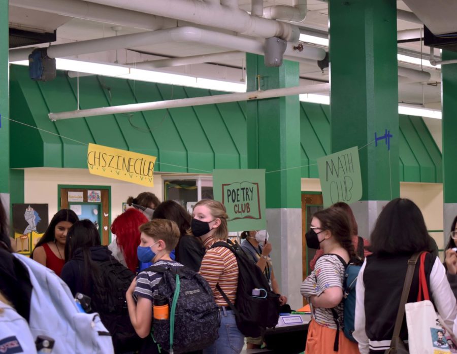 Students pack the annual club fair Sept. 29 to learn about all of the clubs.