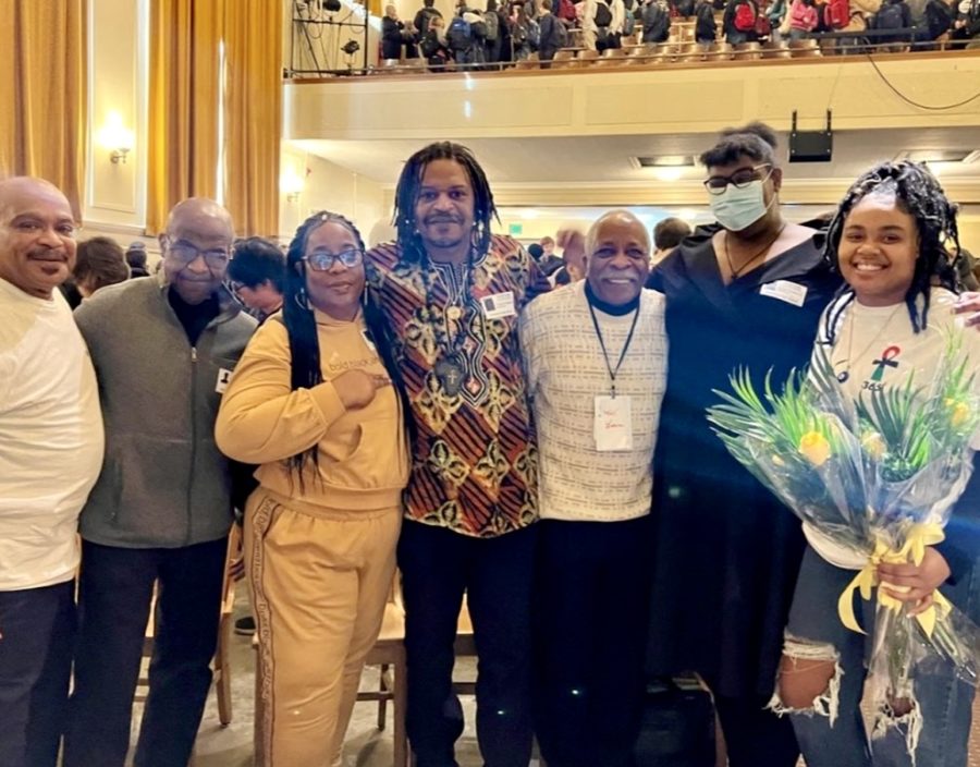 From left to right: Charles Hunter, Bill Jackson, Michelle Lewis, Charles Hannah, Mel Brown, Kenya Anderson, Kennidee Gillespie.