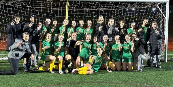 Cleveland Girls Soccer Holding Up Ws After Their Win